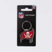 Load image into Gallery viewer, NFL Tampa Bay Buccaneers 3D Metal Keychain Packaging