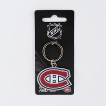 Load image into Gallery viewer, NHL Montreal Canadiens 3D Metal Keychain Packaging